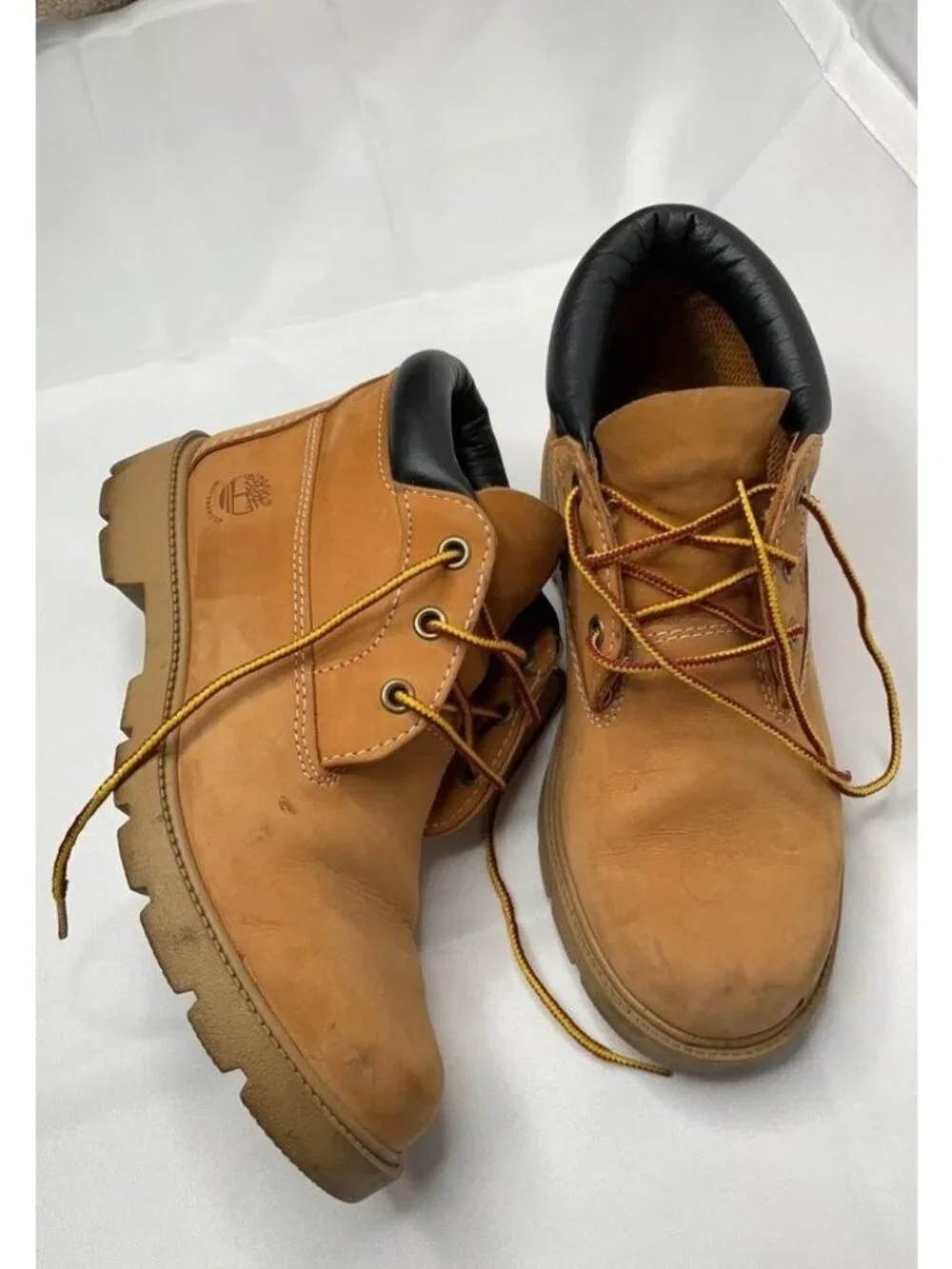 Timberland 6 Inch Premium Wheat Boots Boys 5 Mens 5 Womens 6.5 UK 4.5 EU 37.5 12